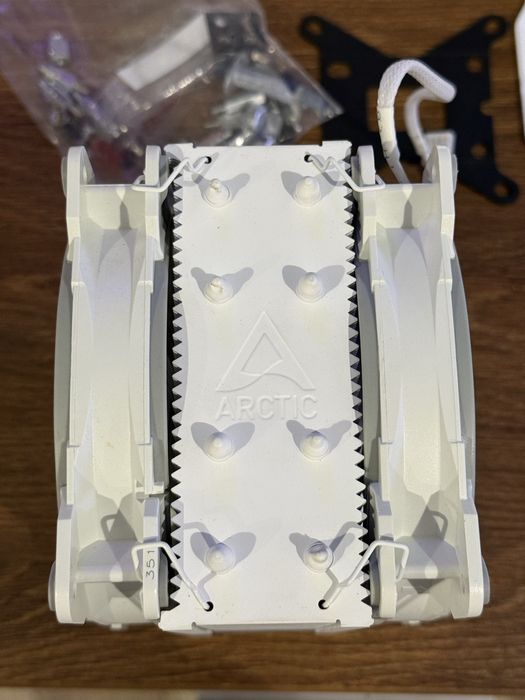 Vand cooler procesor Arctic Freezer 34 ALB Intel AMD