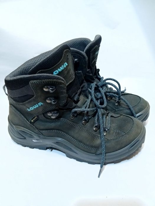 Bocanci / ghete Lowa Renegate nr 41,5 gri inchis, piele, talpa vibram