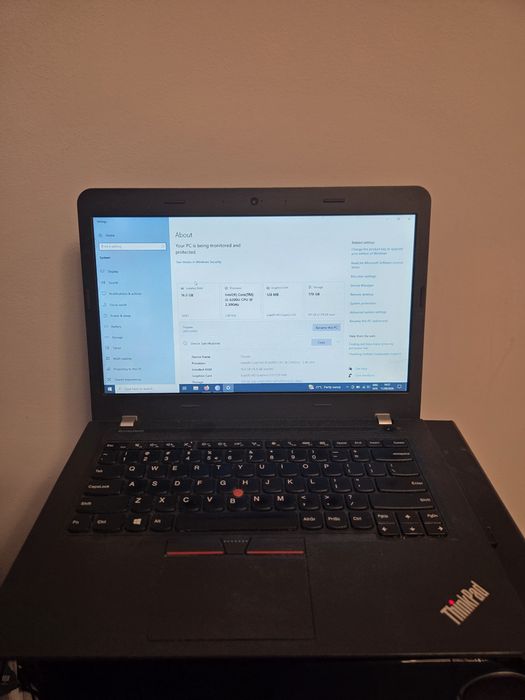 Lenovo ThinkPad E460 – i5 / 16GB RAM / SSD – 599 lei