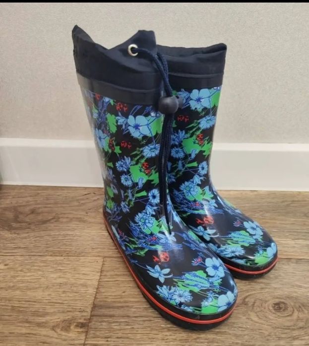 Резиновые сапоги, р-р 35