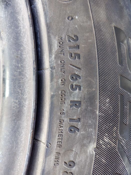 резервна гума патерица Нисан Рено Дачия Дъстър 16 цола, крик, кука