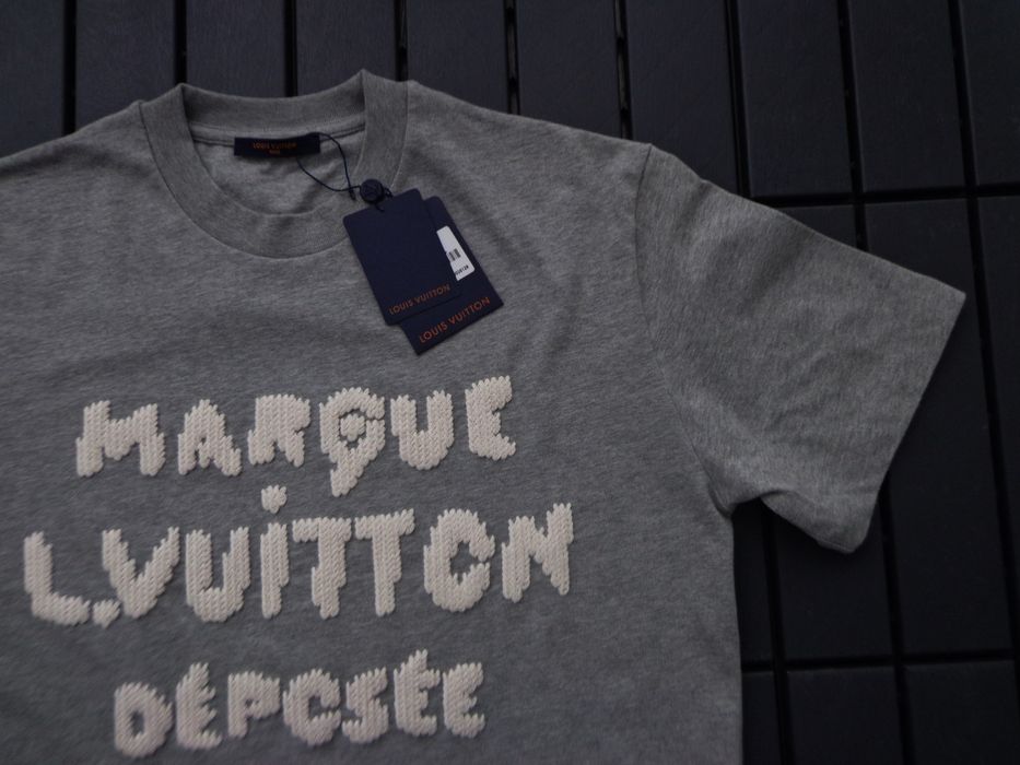 Мъжка тениска Louis Vuitton Embroidered Signature T shirt grey