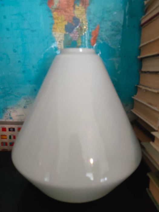 Срочно Плафон белый плотное качественное стекло СССР