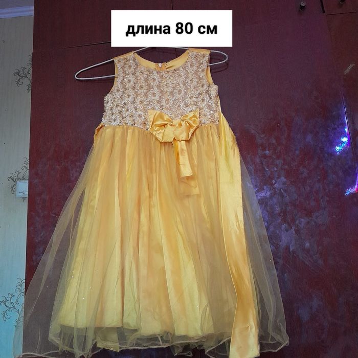 Продам детские платья