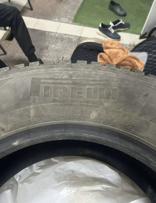 Pirelli 285/60R 18