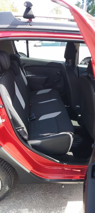 Vând Dacia Sandero Stepway