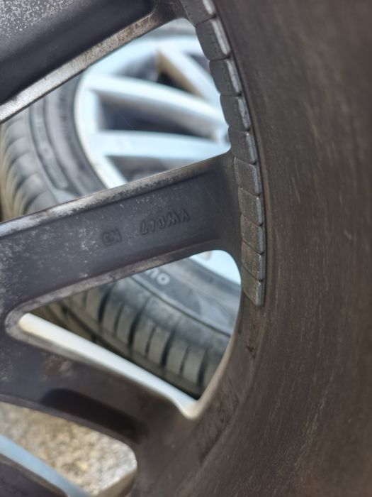 Оригинални VW Vancouver 18" джанти с летни гуми 225/45