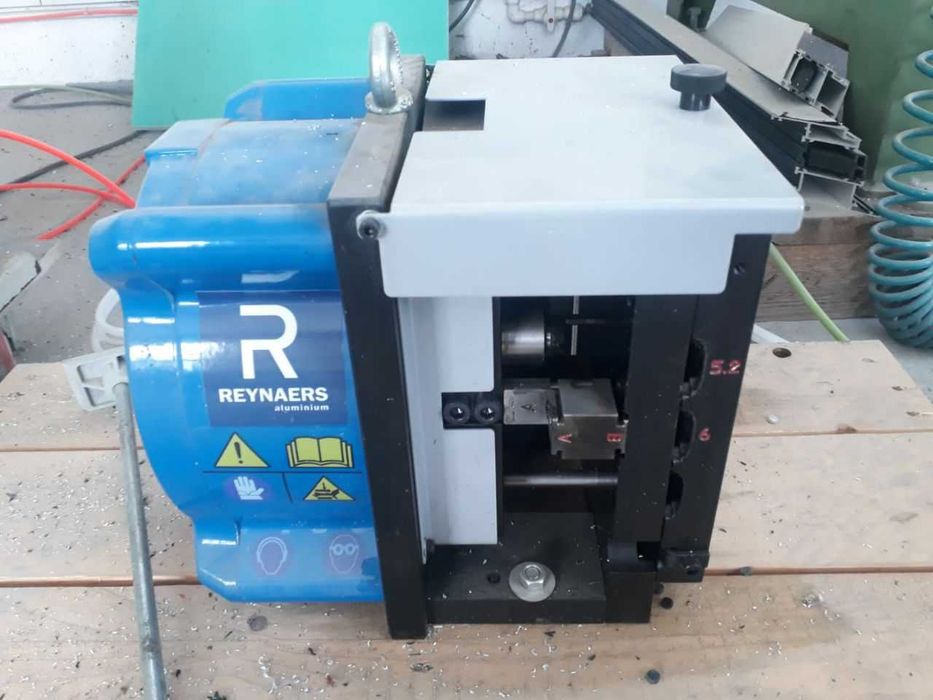 Пластик и алюминий