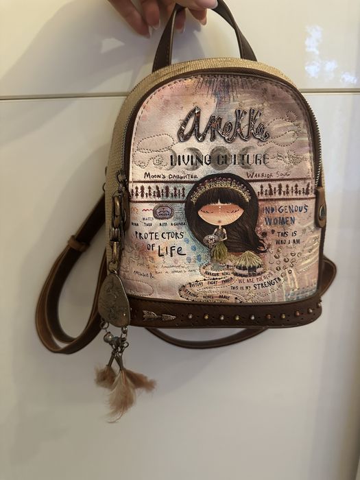 Мини раничка Anekke