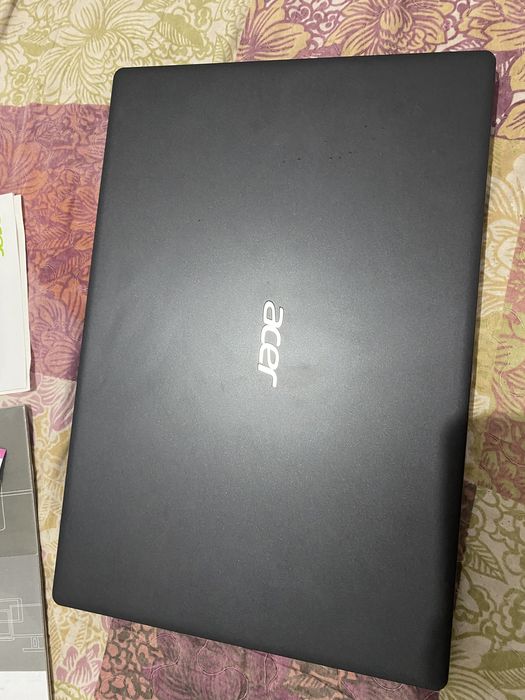 Ноутбук продается срочно