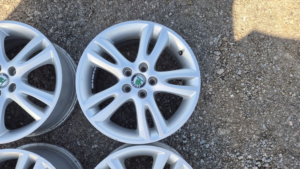 Оригинални джанти Шкода 5/100 Skoda Fabia 5x100