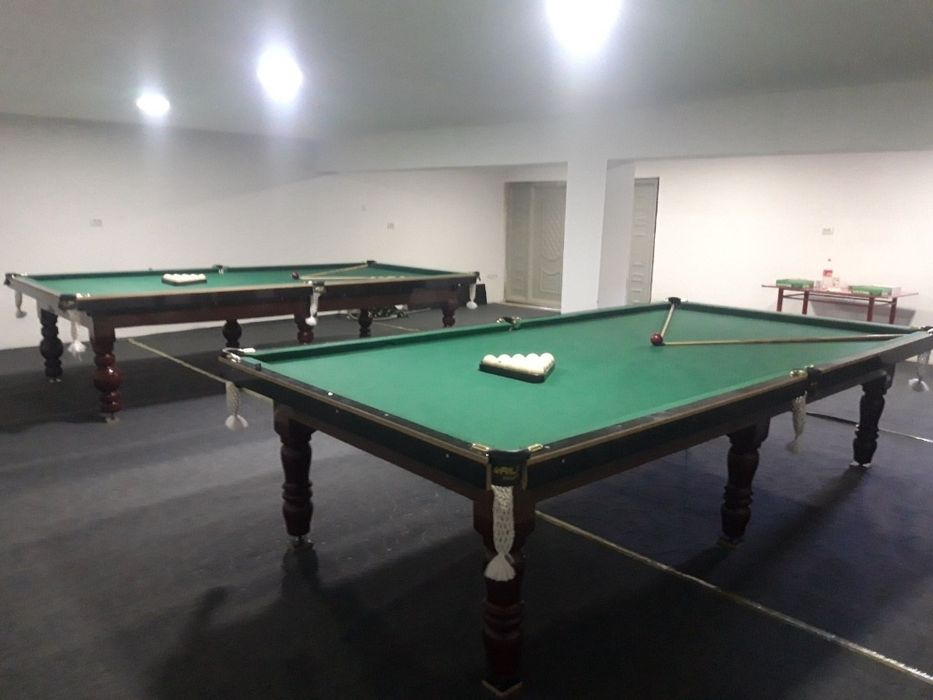 Bilyard stol  sotiladi