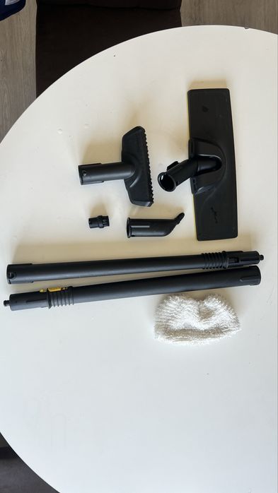 Продам пароочиститель Karcher