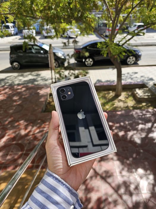 iPhone 12 64gb ideal