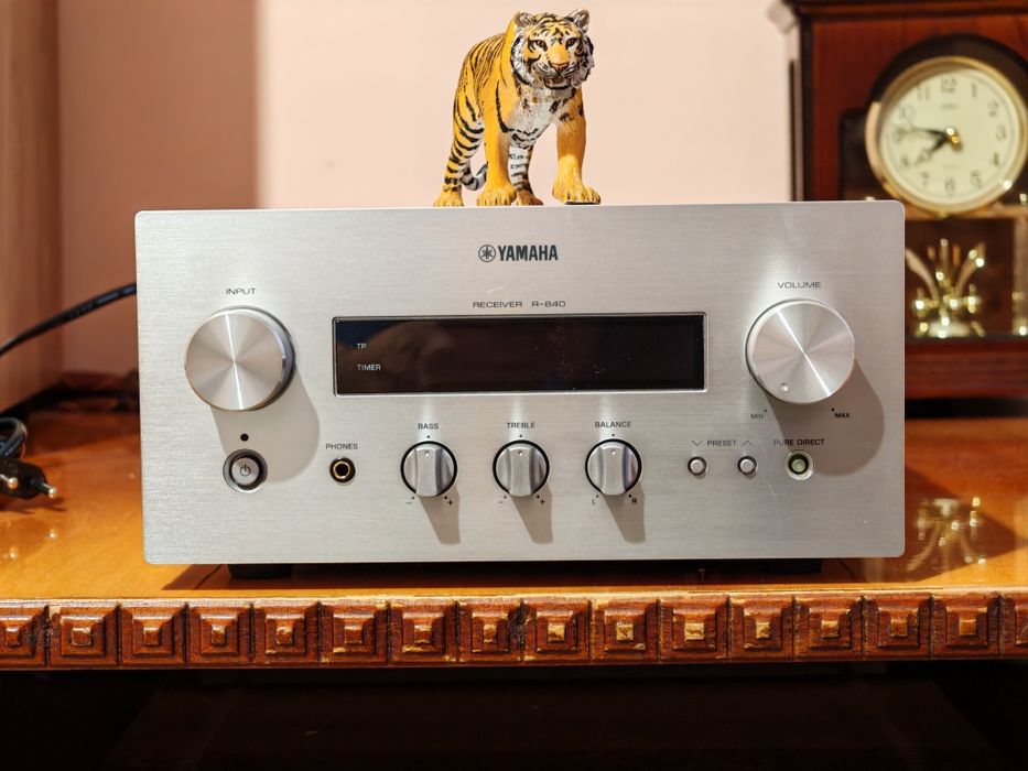 Yamaha R-840. Receiver premium. Se vinde ca defect. Preț fix !