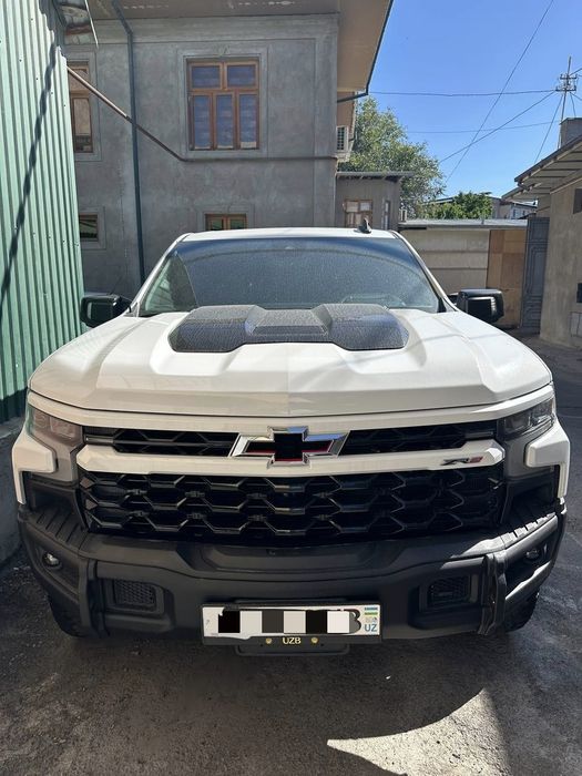 Chevrolet Silverado ZR2 BISON