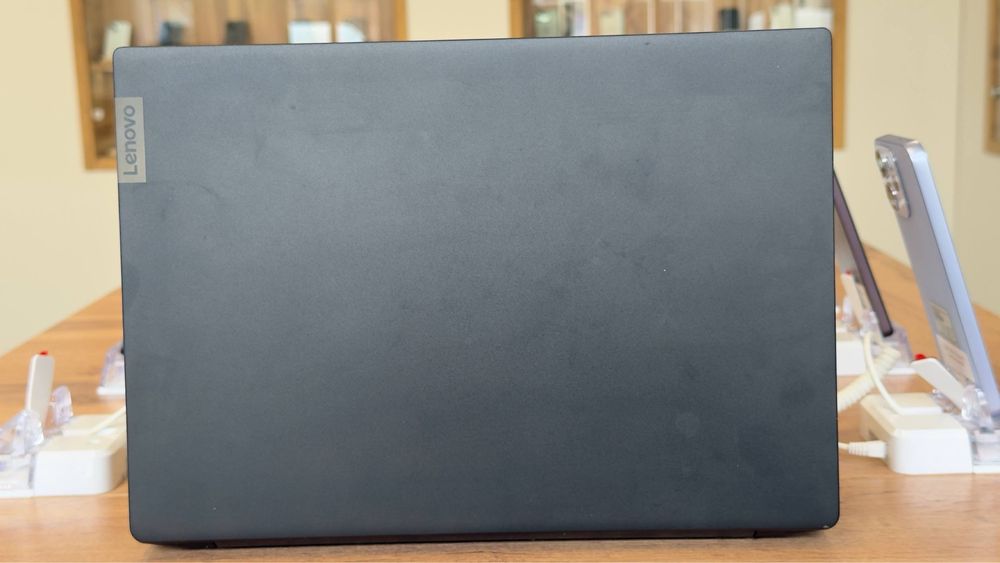 Lenovo IdeaPad core i3-10