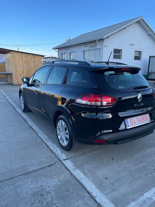 Renault Clio 09cm 90cp