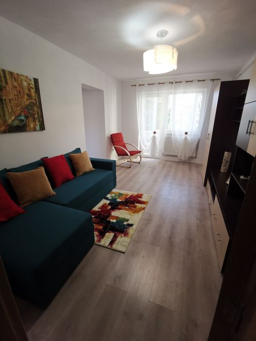 Chirie apartament 3 camere