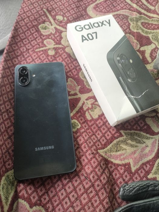 Продам Самсунг А07  Оппо Рено 5