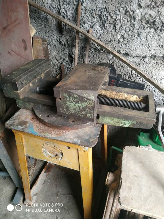 Станочные тиски советские