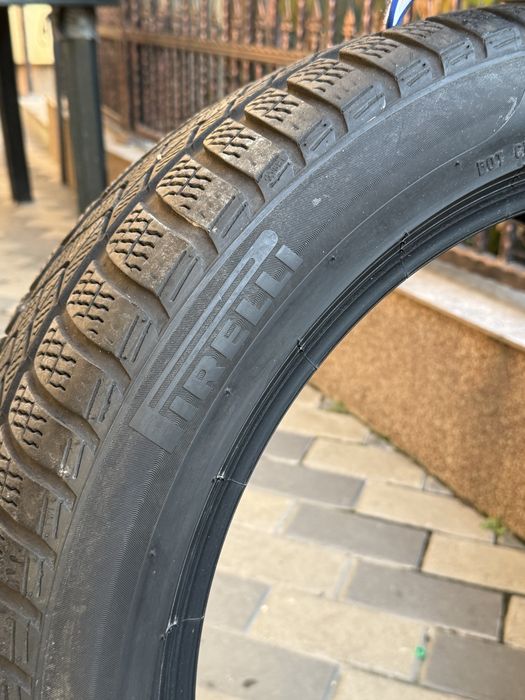 Anvelope  Pirelli 245/45 R19