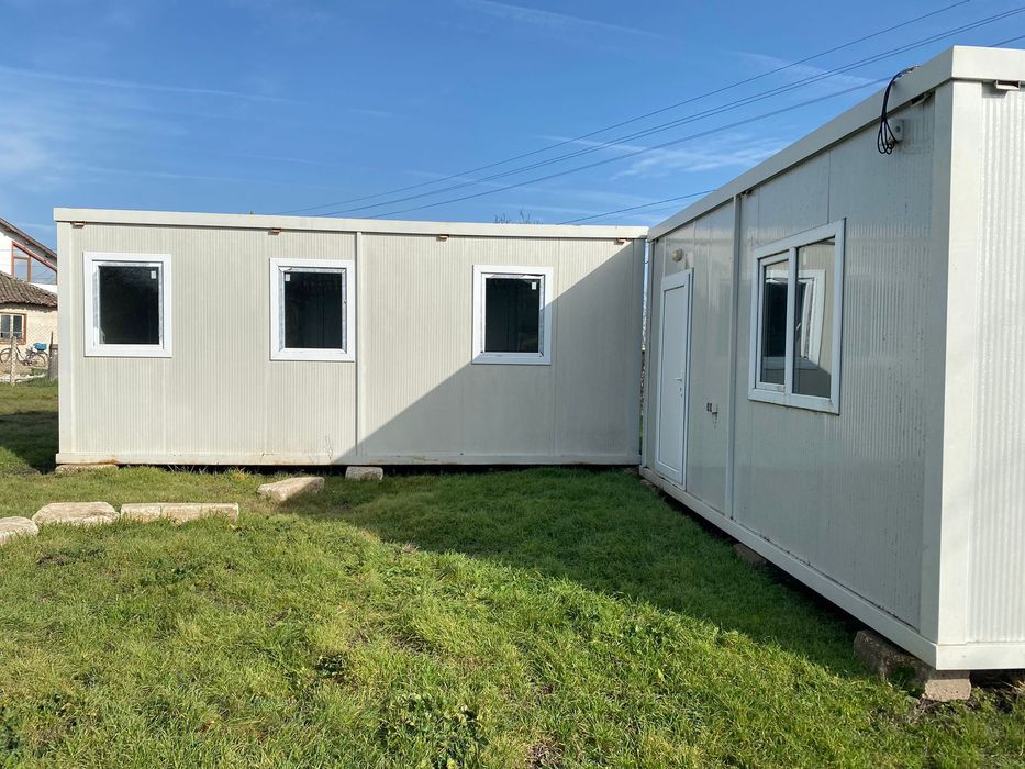 Продавам жилищни контейнери