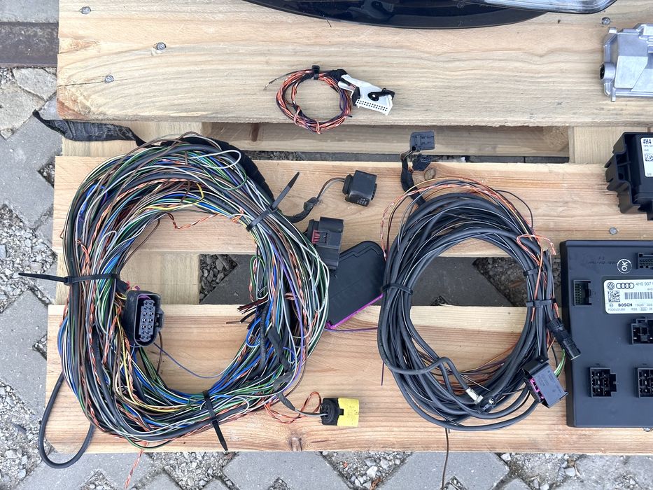 Фарове AUDI A6 C7 MATRIX комплект фейслифт 4G0941035 4G0941036