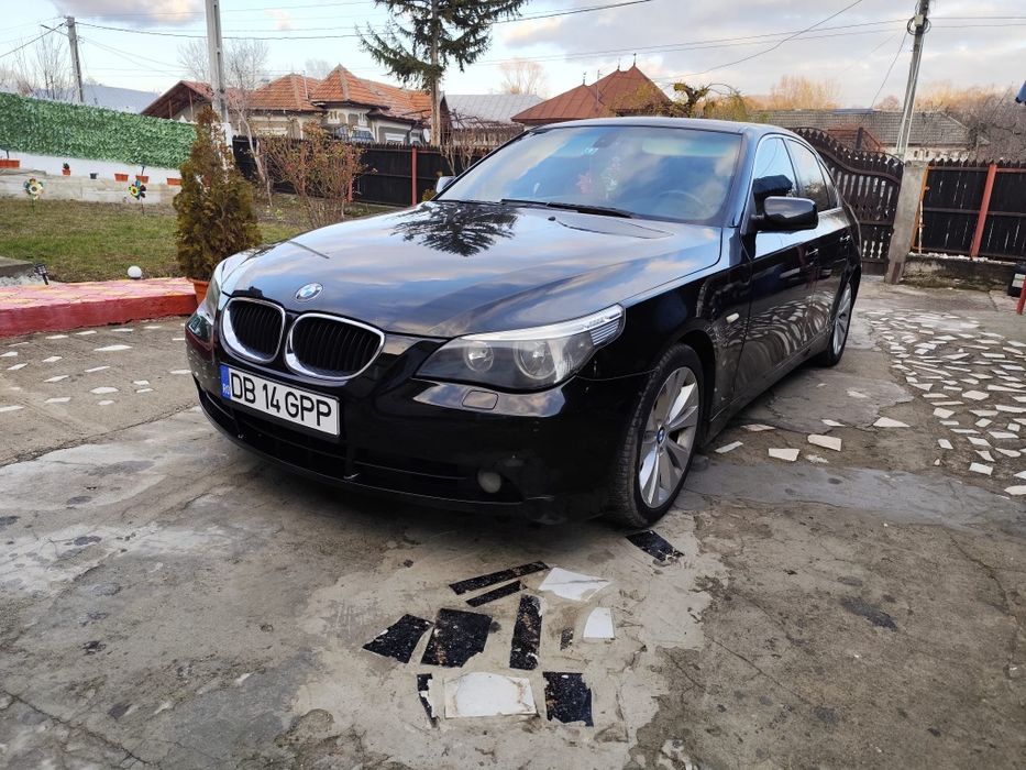 Vând / Schimb  BMW 530d st1