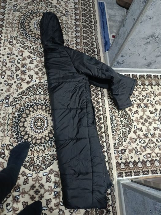 Nike  длинная мужская куртка продается, без дефектов . Оригинал.