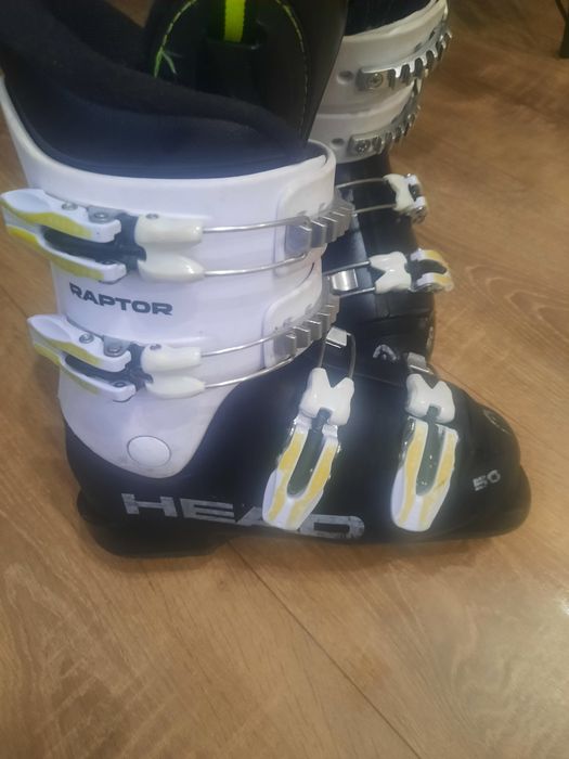 Vând Clapari Ski HEAD