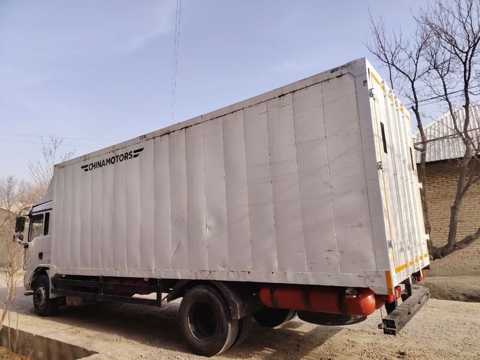 Shacman L 3000 bortovoy