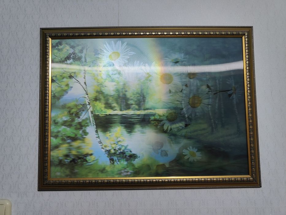 Картины переливающиеся , статуэткии