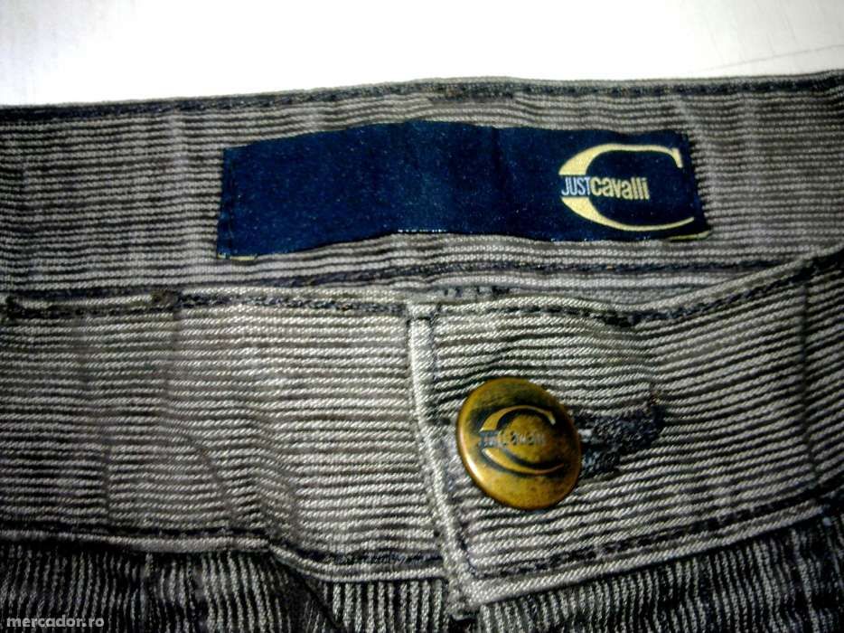Reiați Just CAVALLI