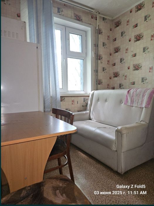 Сдаю 1  комнатную квартиру.