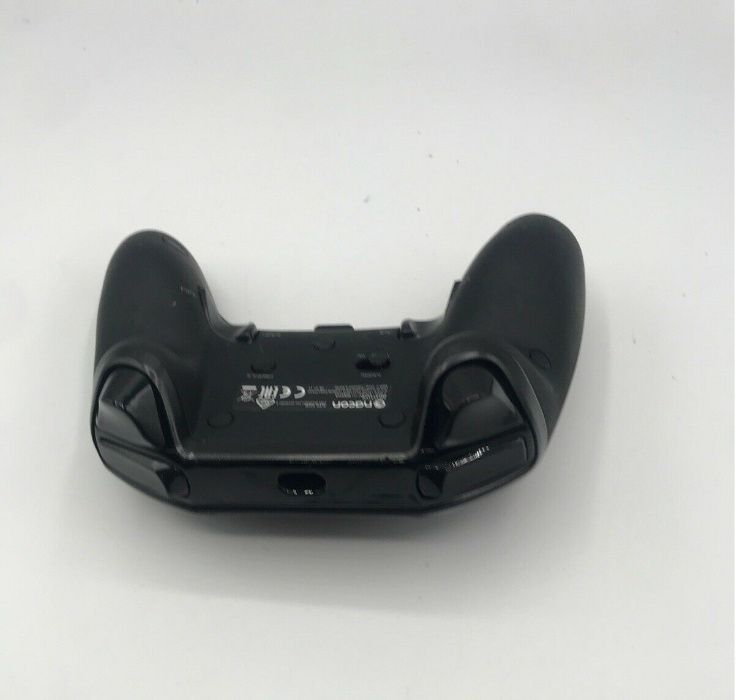 Номер 1 пс4 контролер Nacon Revolution Pro PS4 версия 1 и 2, compact