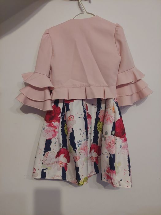 Set elegant fetite 4-6 ani