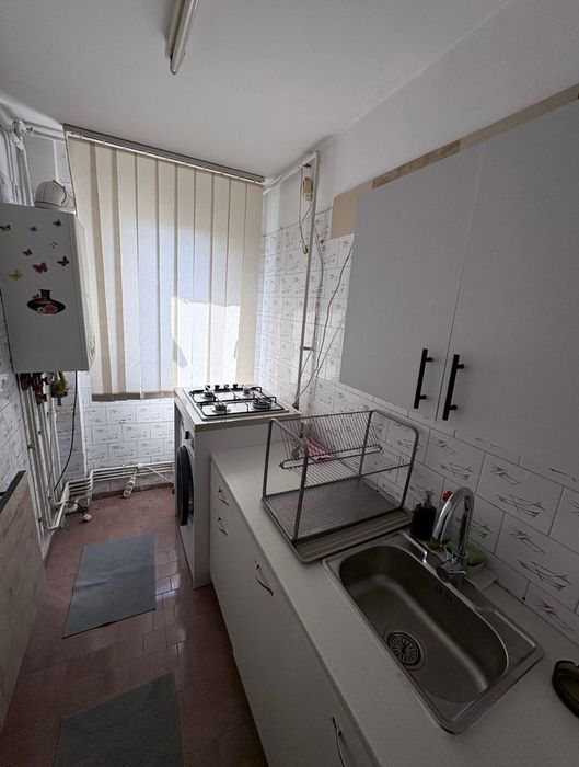 Vand apartament 2 camere - Lujerului