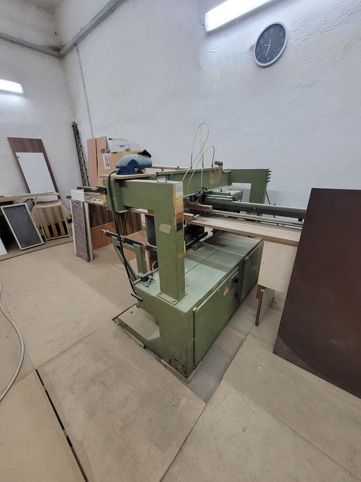 Super oferta mașina tâmplărie