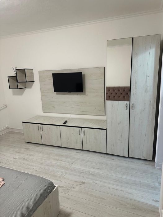 Regim hotelier , garsoniera , zona centrala !