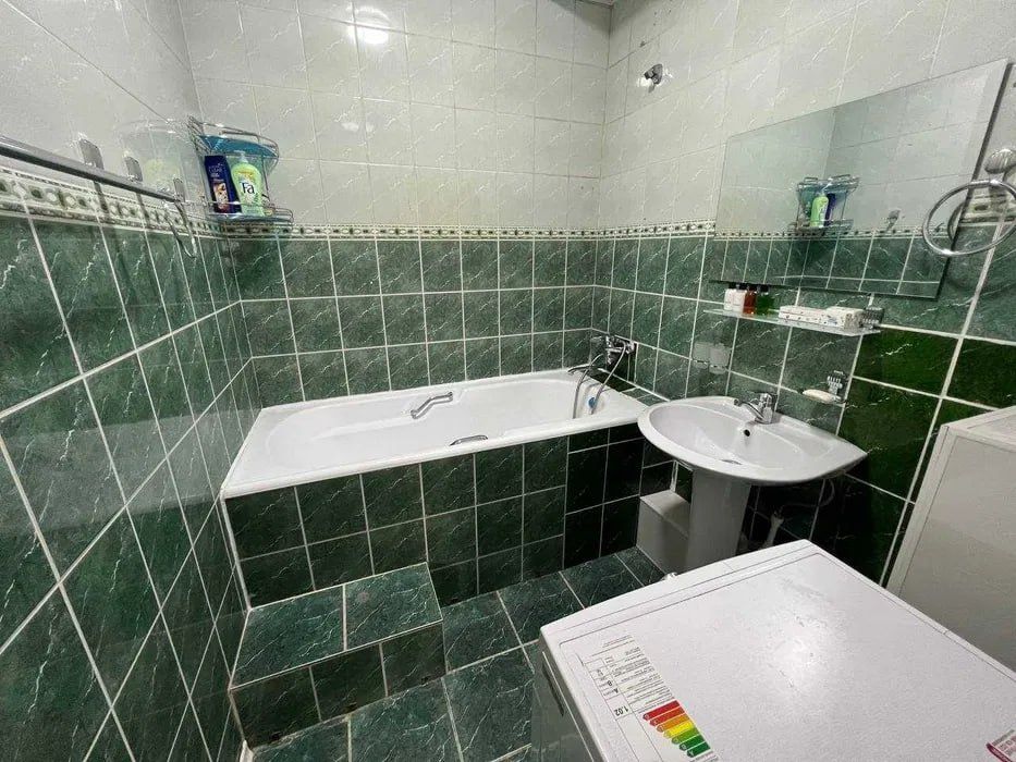 Срочно продается квартира Юнус обад