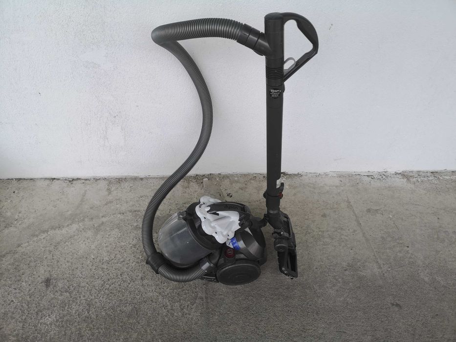 Прахосмукачка - Dyson DC19  / 1400 W