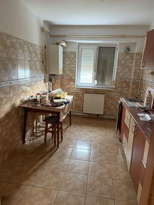 Ap 3 cam cf 1 dec la pret de 2 camere cal calarasilor (gospodina)