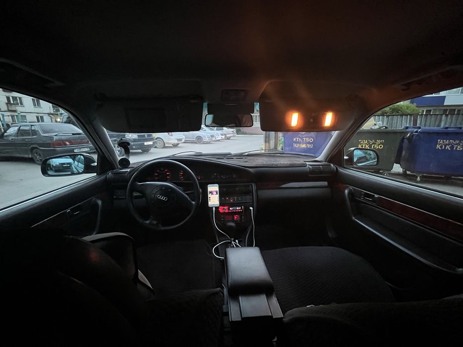 Audi A6 C4 1995 AT 2.6