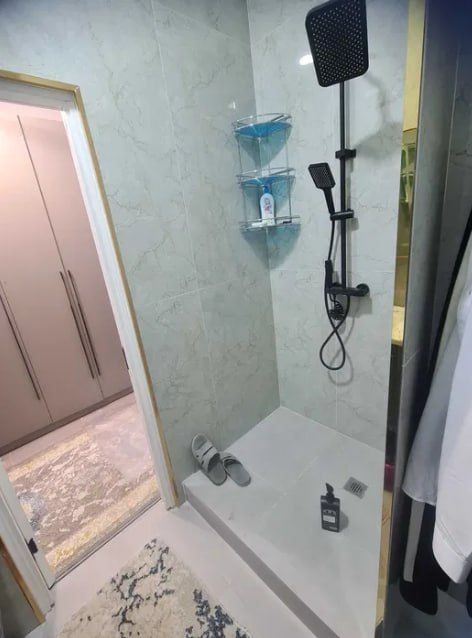 Срочно Продаётся ШРуставели 1/9/14 евро ремонт с мебелью техникой !