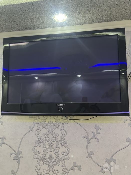 Продам телевизор самсунг 55