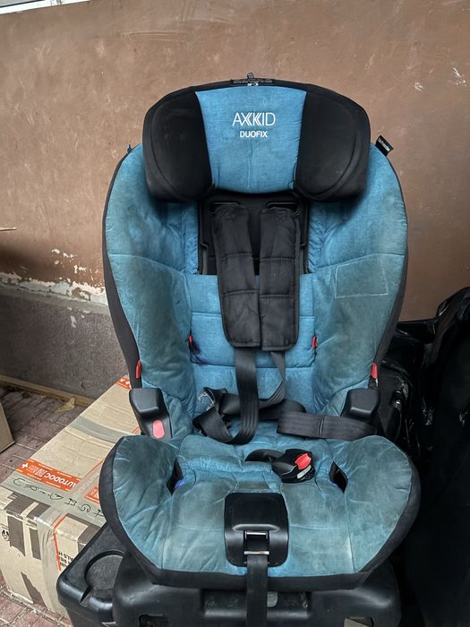 Scaun auto pentru copii