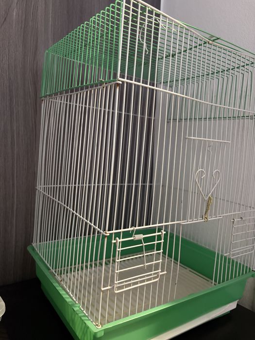 Клетка б/у (33×27×45 см)