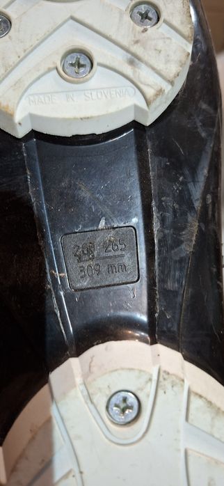 Лыжные ботинки бюик