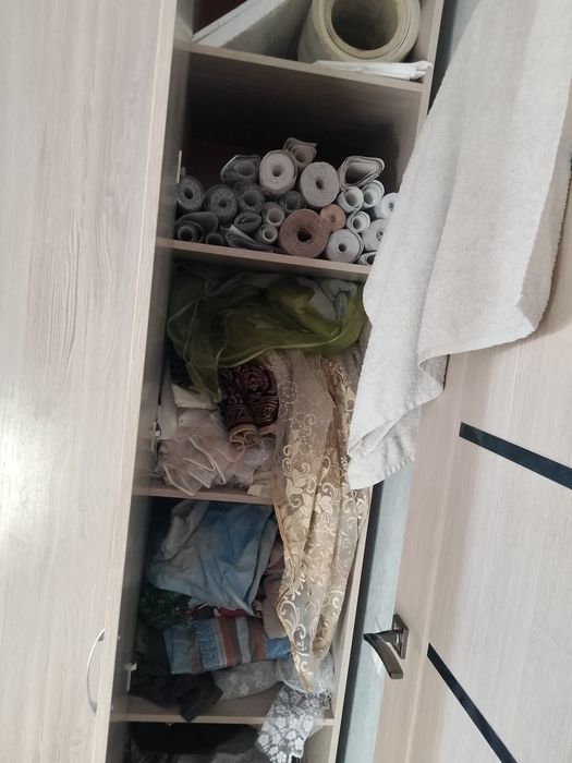 Продается большой шкаф